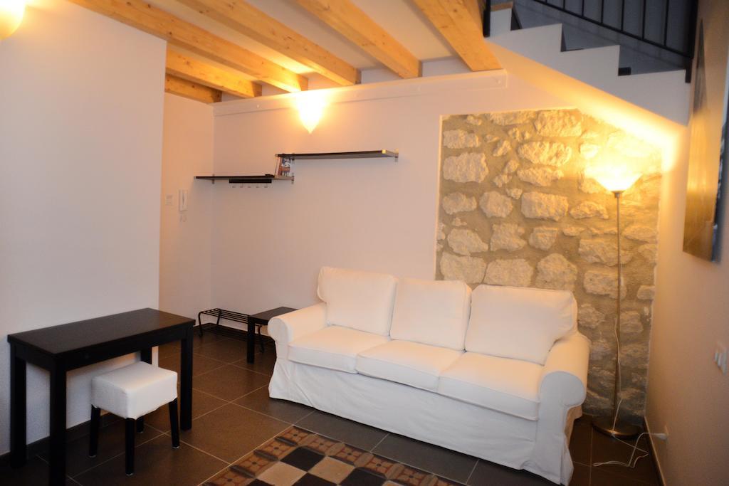 B&B Thule Caltanissetta Exterior foto